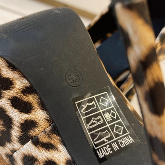 Miss Lola Leopard Heels - Picture 4 of 4